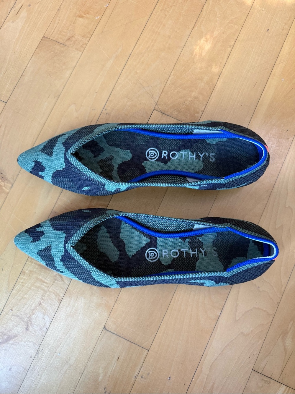 Rothy's Knit Ballet Flat in Green and Black with Blue Stitching